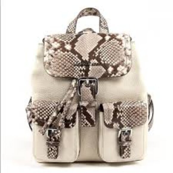 Michael Kors Susie Leather Women Backpack - Picture 1 of 5